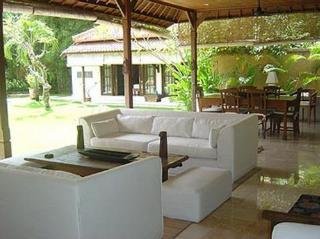 Terrace thumbnail 28