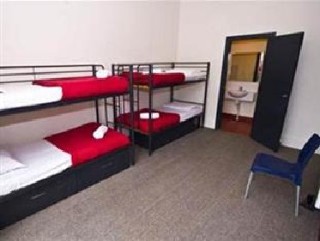 Room
 di Base Wellington