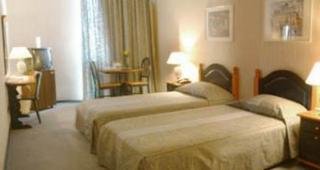 Room
 di Carlton Damascus