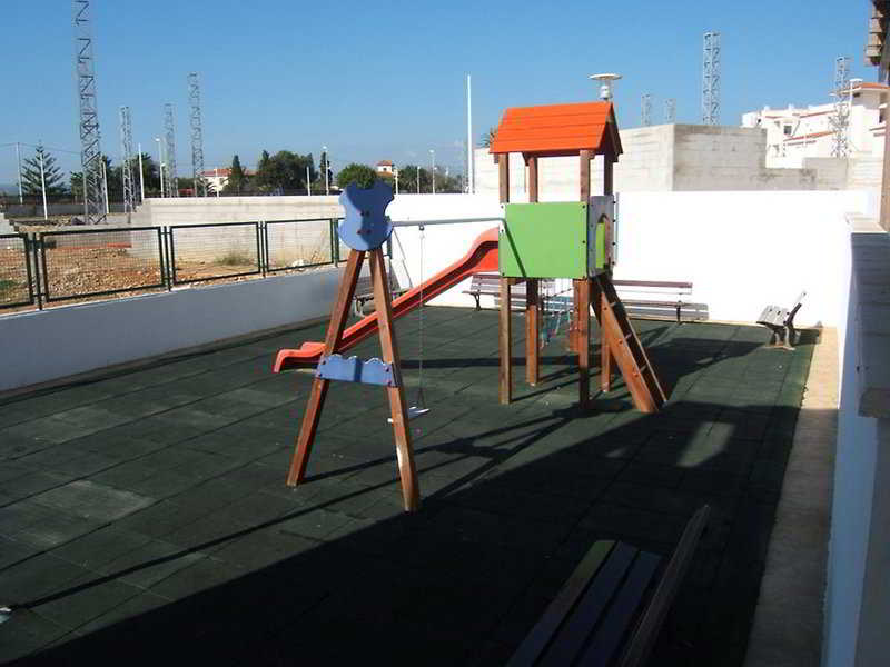 Sports and Entertainment
 di Las Arenas Aptos