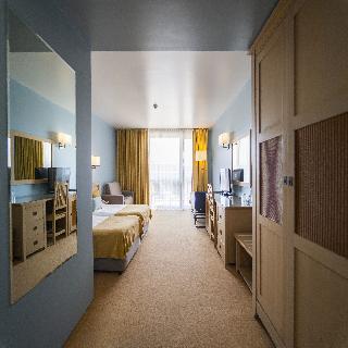 Room Room