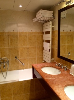 Room thumbnail 5