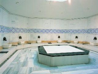 Sports and Entertainment
 di Kolin