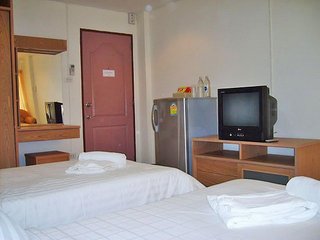 Room thumbnail 5