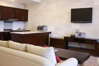 Room thumbnail 12