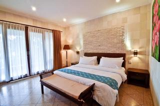 Room thumbnail 15