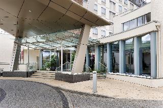 Crowne Plaza London - Gatwick Airport
