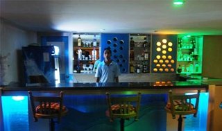Bar
 di Silver Sands Beach Resort