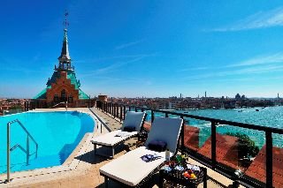 Pool
 di Hilton Molino Stucky Venice