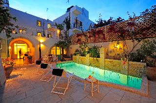 Mythos Suites Hotel