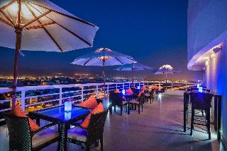 Crowne Plaza Muscat