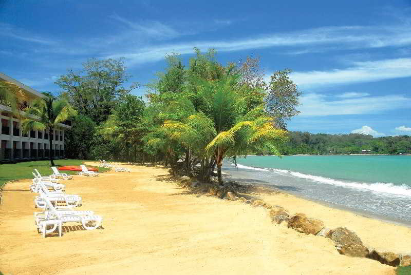 Playa Tortuga Hotel & Beach  Resort - Strand