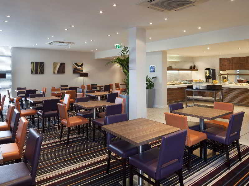 Restaurant
 di Express By Holiday Inn Walsall M6, Jct.10