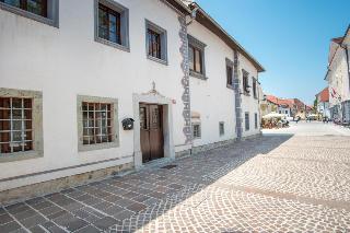Vila Radolca apartments & rooms