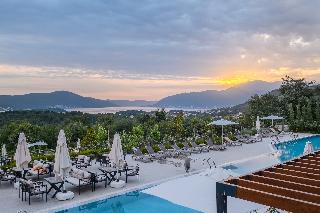 Montenegro Lodge