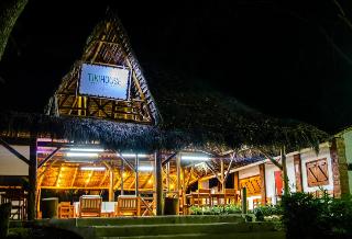 Hotel Green 9 & Beach Resort Same
