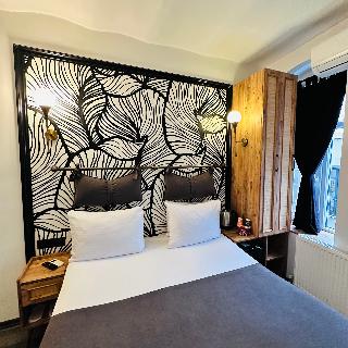 Casa Rosa Suites