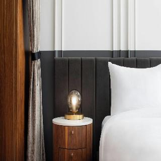 The Honeyrose Hotel, Montreal, A Tribute Portfolio