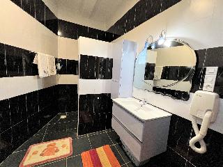 Room Room
