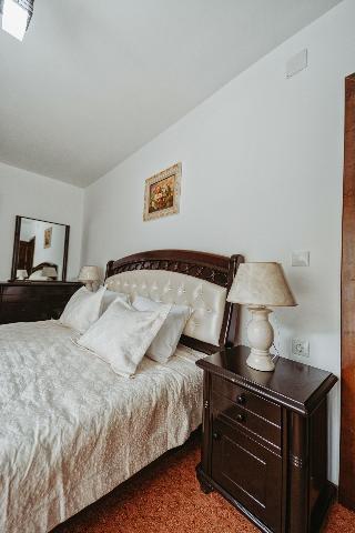 Room Room