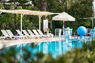 Seaden Corolla Hotel
