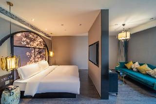 Room Room