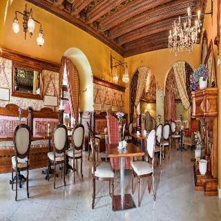 The Bonerowski Palace - Restaurant
