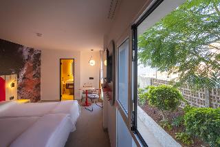 Room Room