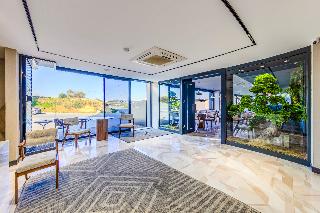 Heaven Premium Airport Hotel