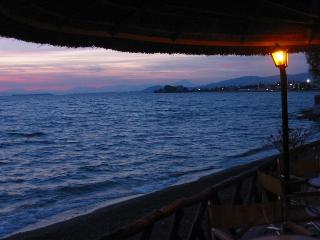 Artemis Hotel