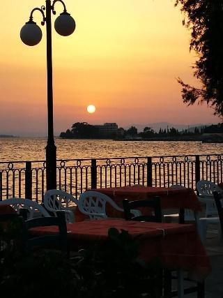 Artemis Hotel