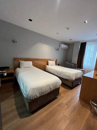 Room Room