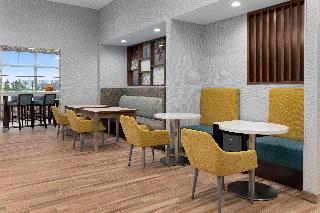 Hampton Inn By Hilton Saline
