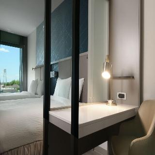 Room Room
