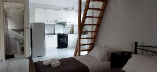 Perissa Art Villa - Kitchen & Washing Machine