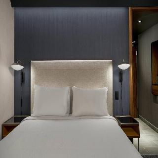Courtyard By Marriott Houston Northeast