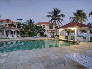Isla Bonita Yacht Club