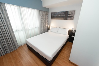 Room thumbnail 12