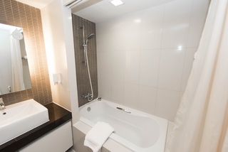 Room thumbnail 14