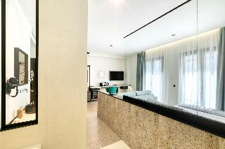 Athens Ivy Suites