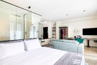 Athens Ivy Suites