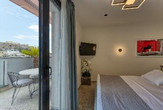 Athens Ivy Suites