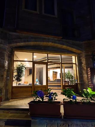 Imroz Adali's Butik Otel