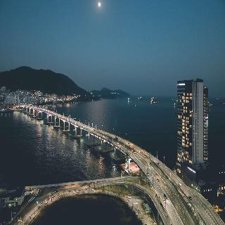 Wyndham Grand Busan Ljin