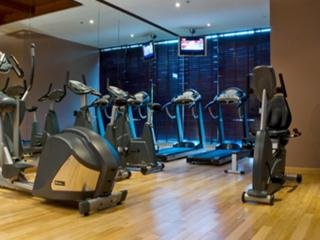Sports and Entertainment
 di Flora Park Deluxe Hotel Apartments
