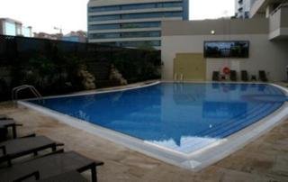 Pool
 di Flora Park Deluxe Hotel Apartments