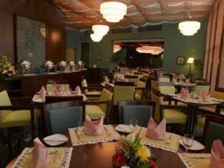 Restaurant
 di Flora Park Deluxe Hotel Apartments