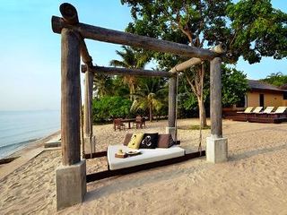 Beach thumbnail 19