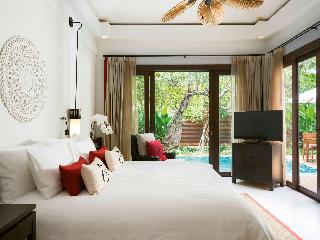 Room thumbnail 6