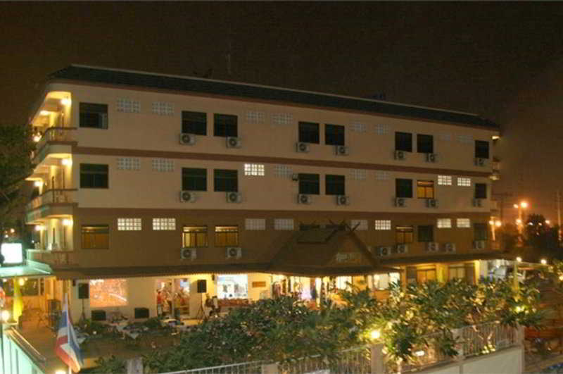 General view thumbnail 2